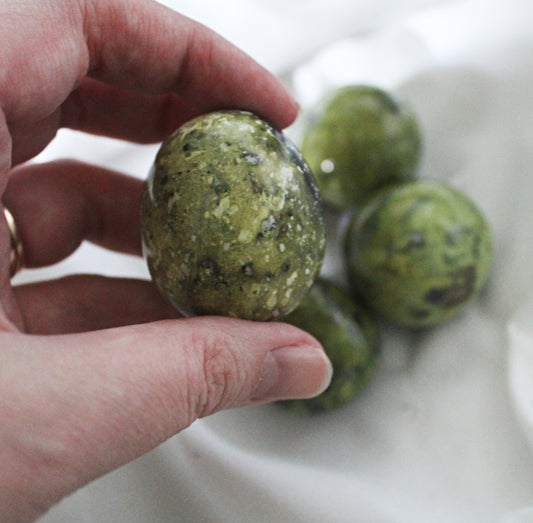 Serpentine Polished Stones