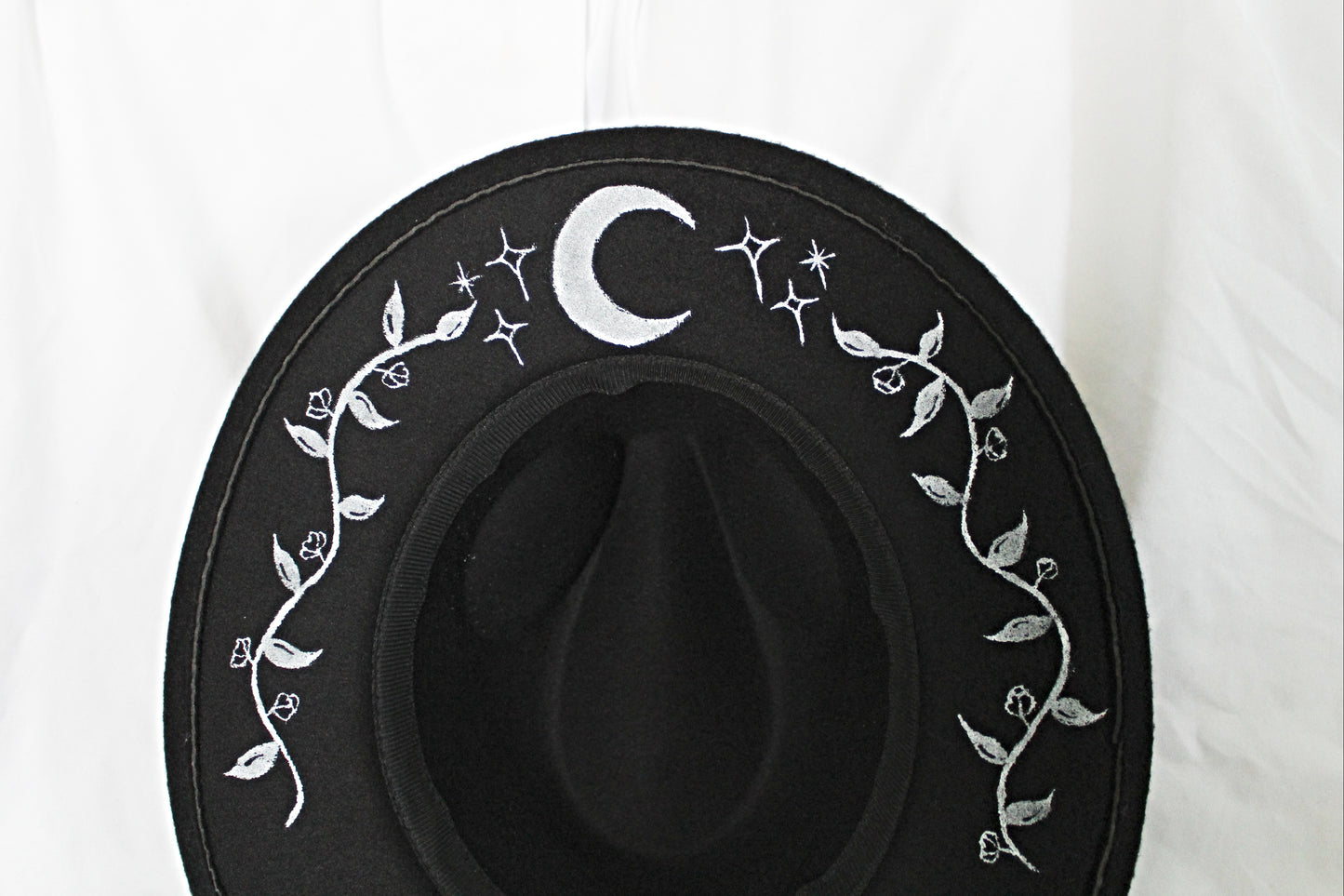 Witchy Moon Hat