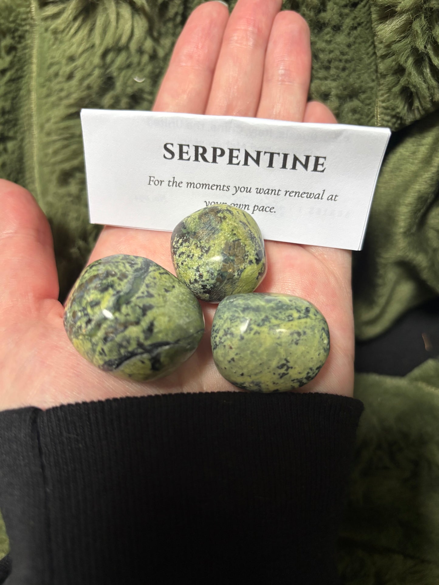 Serpentine Tumbled Stones