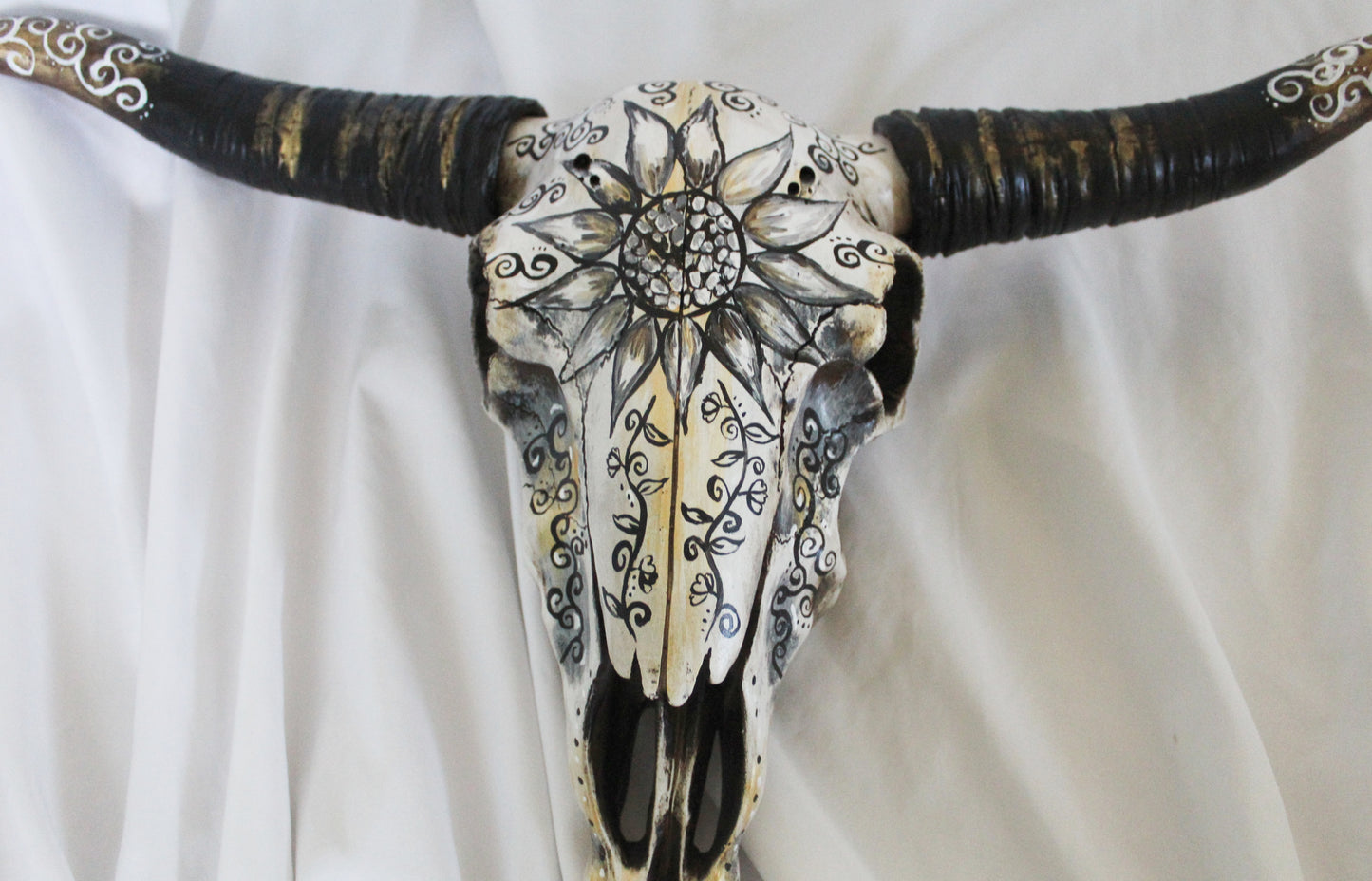 Large Sunflower Bull Skull