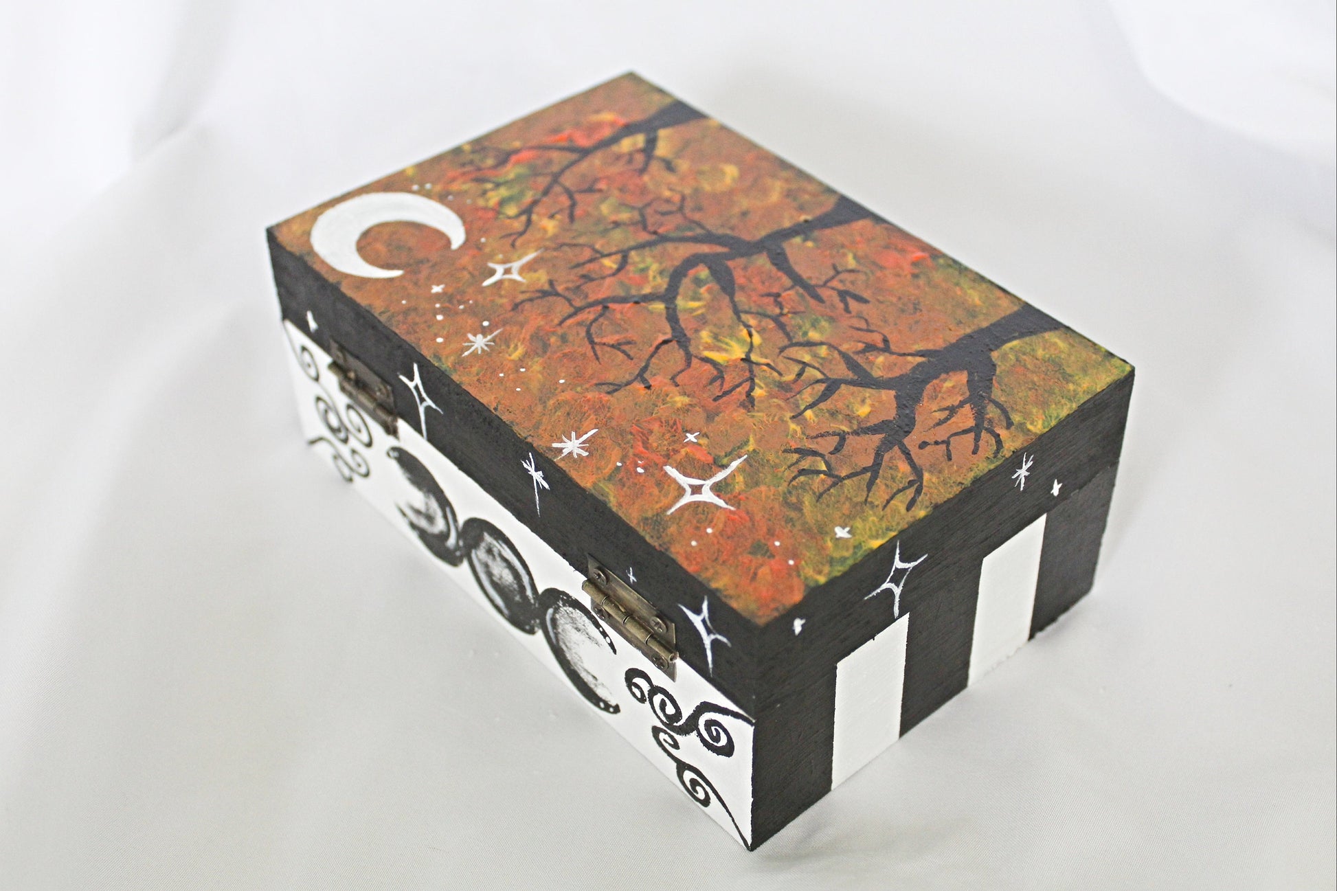 Witchy Tree Tarot Card Box, Tarot Card Box, Witch Trinket Box - Wildflower Moon Magic