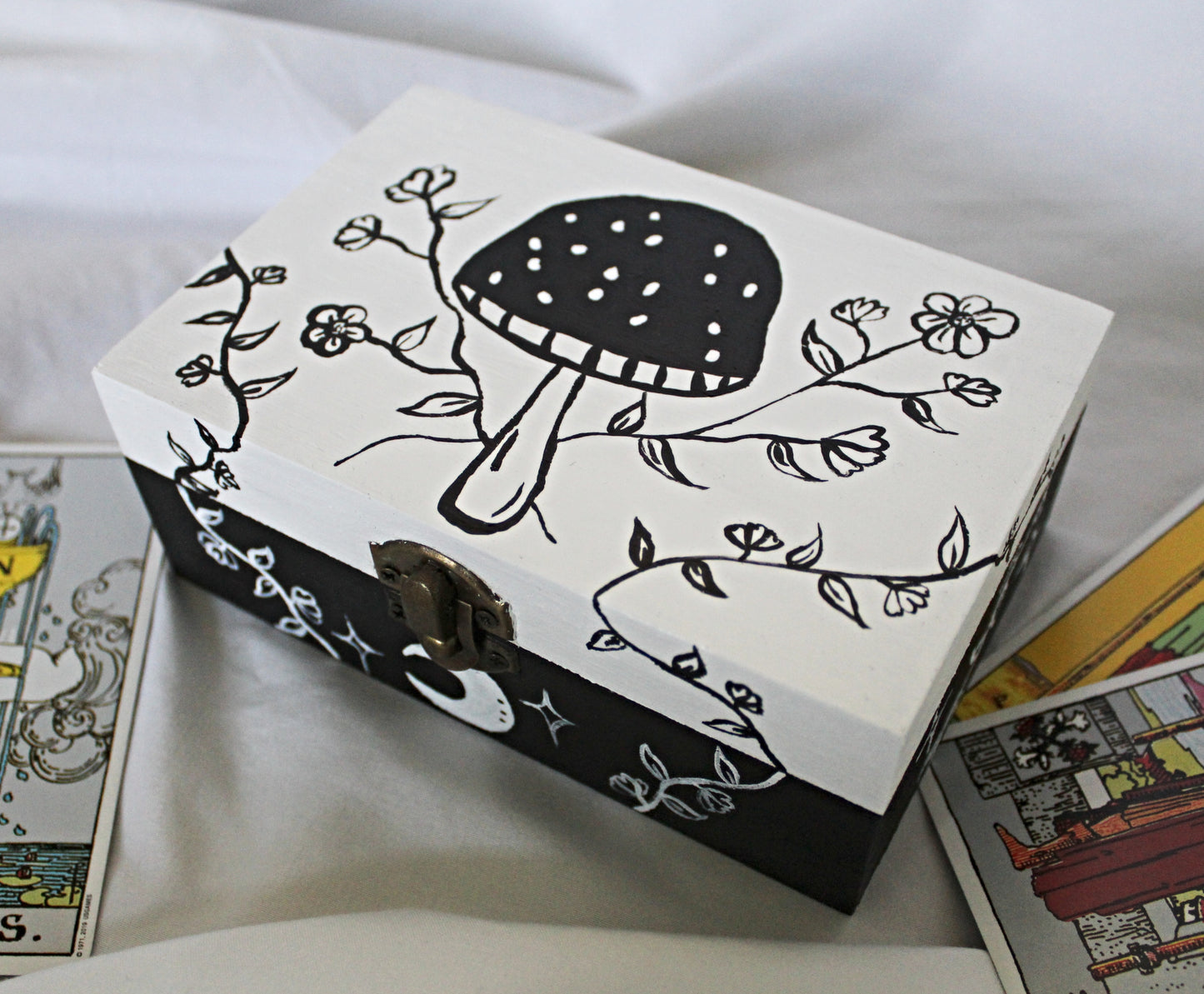 Mushroom Tarot Card Box